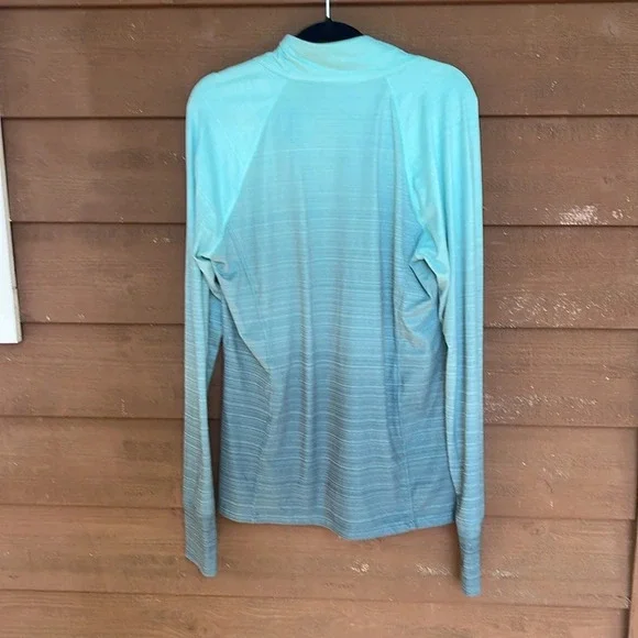 Stoic teal ombre butter soft pullover size XL - Picture 4 of 4